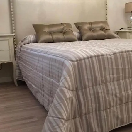 San Andres, 93 Apartment *